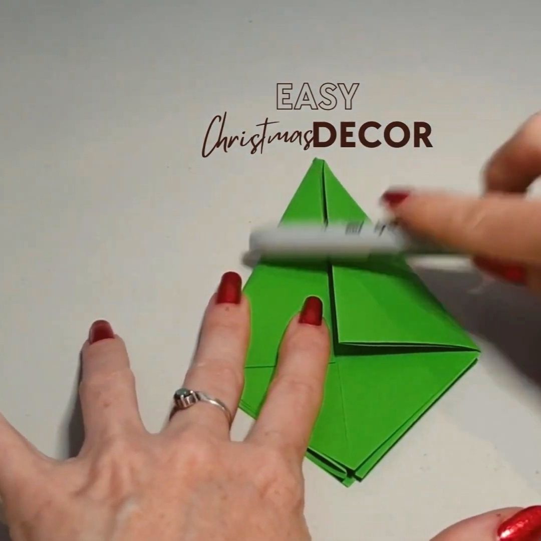 Christmas tree table decor - STEP 3